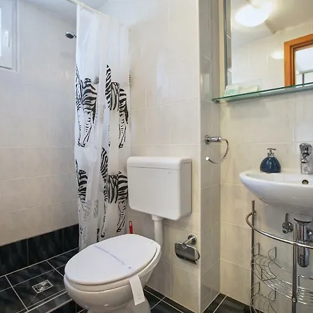 Apartamento Kristic, Cozy With A Terrace *