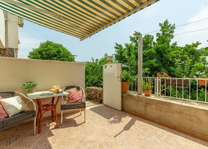 Kristic, Cozy With A Terrace