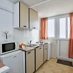 Kristic, Cozy With A Terrace *